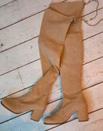 Pauw Stuart Weitzman suede overknee laars stretch 38 Nieuw!, Kleding | Dames, Schoenen, Hoge laarzen, Verzenden, Beige, Nieuw