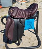 Prachtig nieuw Zaldi zadel New Cont 18 inch bi/color, Dieren en Toebehoren, Paarden en Pony's | Zadels, Ophalen, Zo goed als nieuw