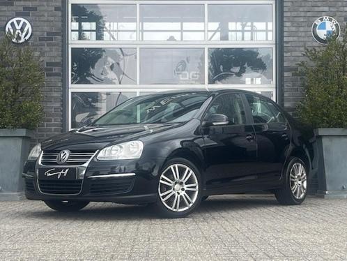 Volkswagen JETTA 1.6 TRENDLINE CLIMA - CRUISE - PDC - 17 INC, Auto's, Volkswagen, Bedrijf, Jetta, ABS, Airbags, Boordcomputer