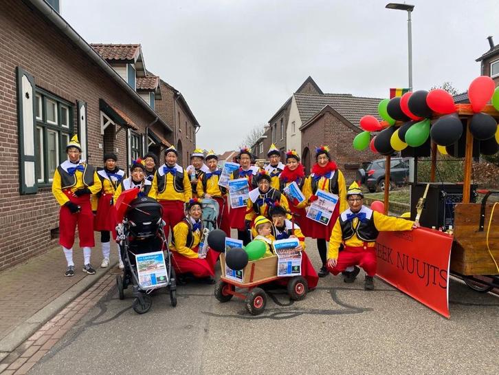 carnaval loop groep Pinokkio (dames en heren 18 st.), Kleding | Dames, Carnavalskleding en Feestkleding, Zo goed als nieuw, Carnaval