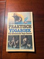 Praktisch Yogaboek (The Sivanada Yoga Centre, 1984), Meditatie of Yoga, Ophalen of Verzenden, Instructieboek, The Sivananda Yoga Centre