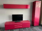 Glanzend rood Ikea tv meubel met wandkasten + Samsung TV, Ophalen, Overige materialen, Gebruikt, 150 tot 200 cm
