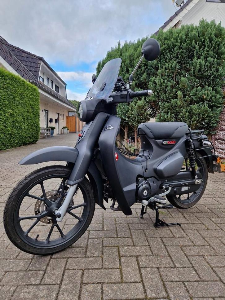Honda supercub 125, Motoren, Motoren | Honda, Particulier, Toermotor, 11 kW of minder, 1 cilinder, ABS, LED Verlichting, Ophalen