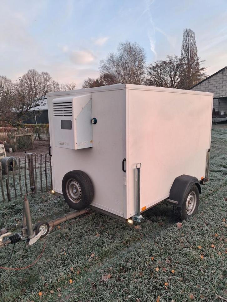 Te huur koelaanhanger koelwagen, Hobby en Vrije tijd, Overige Hobby en Vrije tijd, Ophalen