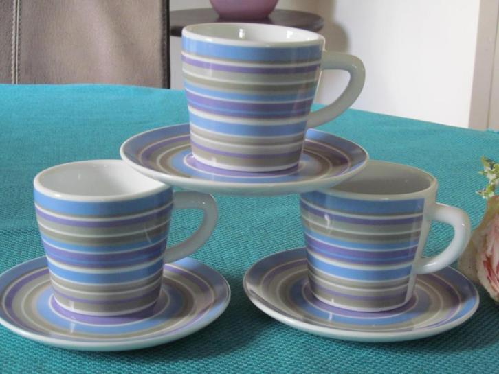 3 Bodum Designed Kop en Schotels, Huis en Inrichting, Keuken | Servies, Zo goed als nieuw, Kop(pen) en/of Schotel(s), Overige stijlen