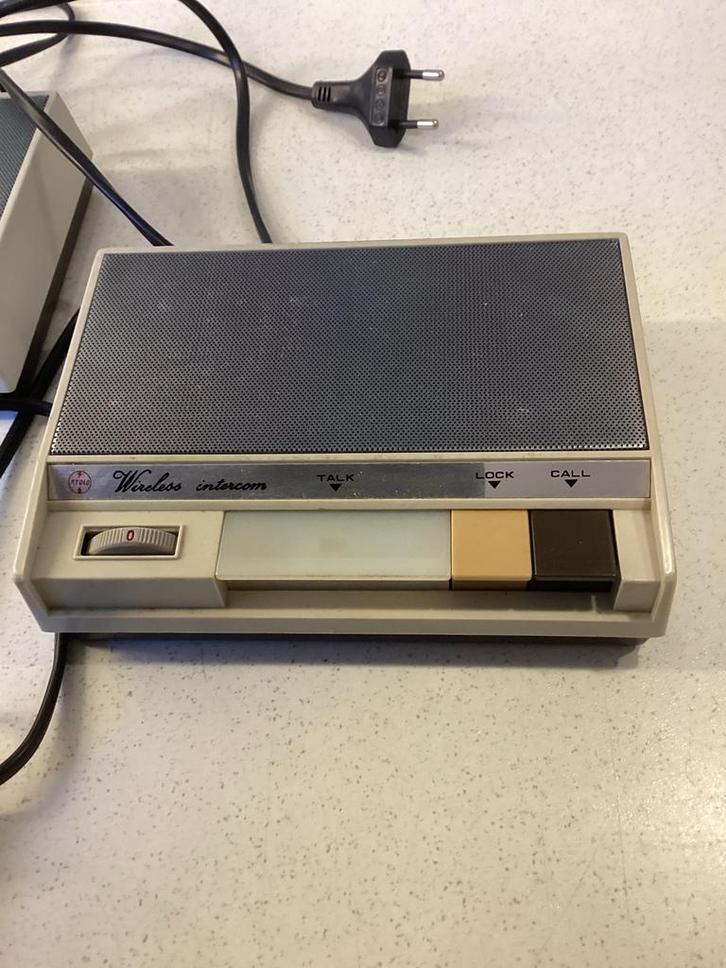 Vintage Draadloze Intercom Set WI 1A Korea, Telecommunicatie, Vaste telefoons | Handsets en Draadloos, Gebruikt, 2 handsets, Ophalen of Verzenden
