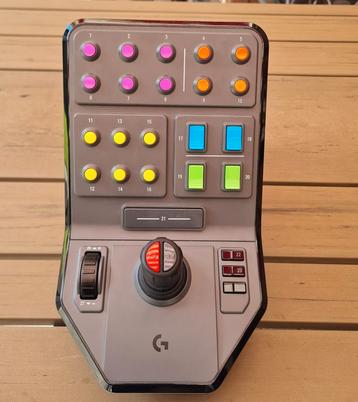 Logitech Side Panel beschikbaar voor biedingen