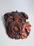 Vintage broche van een hond Czechoslovakia, Sieraden, Tassen en Uiterlijk, Ophalen of Verzenden, Overige materialen, Broche