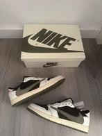 Nike Jordan Low Travis Scott Olive Green, Ophalen of Verzenden, Zo goed als nieuw, Overige kleuren