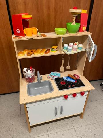 Ikea kinderkeuken zeer compleet beschikbaar voor biedingen