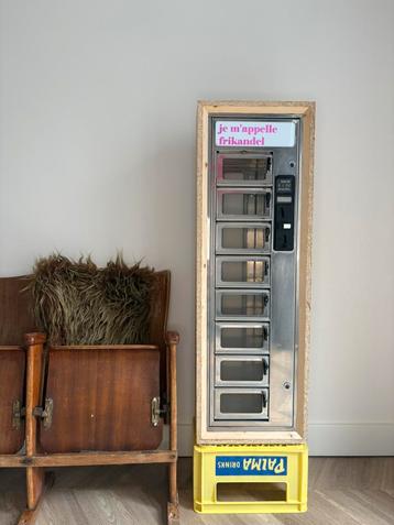 Automatiek, snackmuur, febo, vitrine, automaat, snackwand beschikbaar voor biedingen