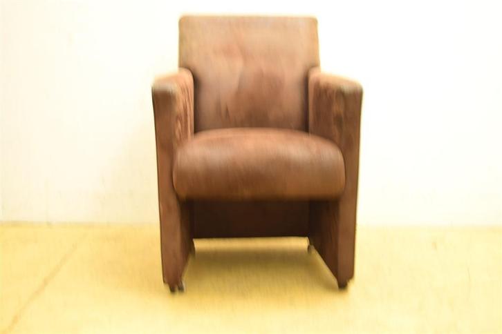 1 Stuk Eetkamerstoel 46176, Huis en Inrichting, Stoelen, Gebruikt, Vijf, Zes of meer stoelen, Bruin, Ophalen of Verzenden