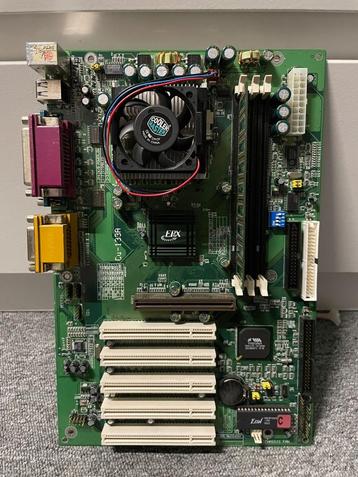 EPOX CU-133A moederbord met cpu en geheugen  beschikbaar voor biedingen
