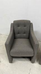 Set van 2 grijze stoellen op wieltjes, Ophalen, Twee, Landelijk, Zo goed als nieuw