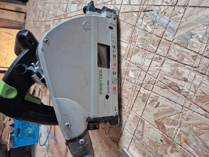 Festool invalzaag TS55 EBQ, Doe-het-zelf en Verbouw, Gereedschap | Zaagmachines, Gebruikt, Invalzaag, 1200 watt of meer, 30 tot 70 mm