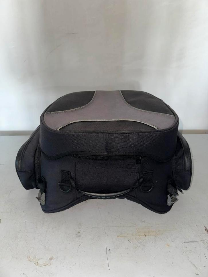 SW-MOTECH zadeltas / bagagetas / rearbag 22-36L, Motoren, Accessoires | Koffers en Tassen, Gebruikt, Ophalen of Verzenden