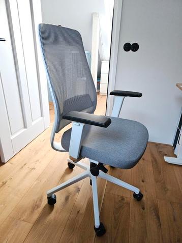 Fully Bureaustoel - Ergonomisch en Comfortabel beschikbaar voor biedingen