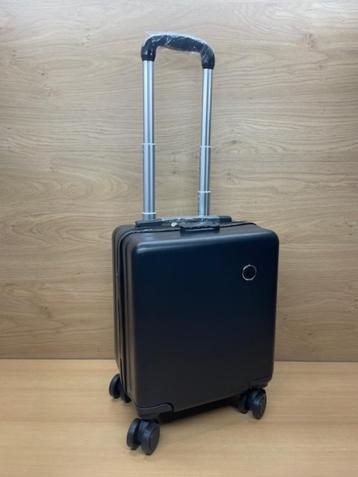 Koffer handbagage 20x30x40cm. beschikbaar voor biedingen