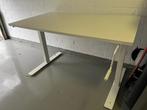 Handmatig verstelbaar bureau 120 B x 70 D, Huis en Inrichting, Bureaus, Ophalen, In hoogte verstelbaar, Gebruikt, Bureau