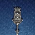 verzilverd lepeltje Friesland D.E. 1953 (HH 90), Antiek en Kunst, Antiek | Bestek, Verzenden