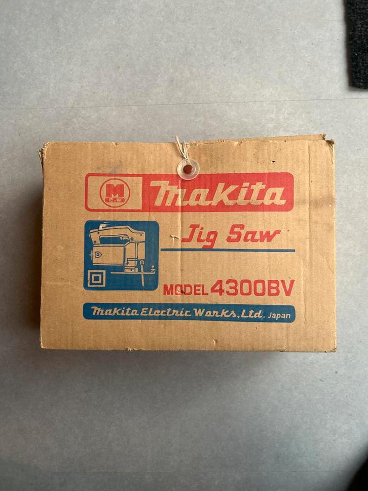 Makita Decoupeerzaag 4300BV - Vintage, Doe-het-zelf en Verbouw, Gereedschap | Zaagmachines, Gebruikt, Decoupeerzaag, Minder dan 600 watt