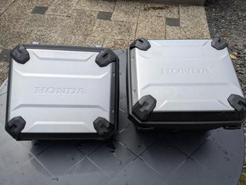 Honda CRF1000 originele zijkoffers beschikbaar voor biedingen
