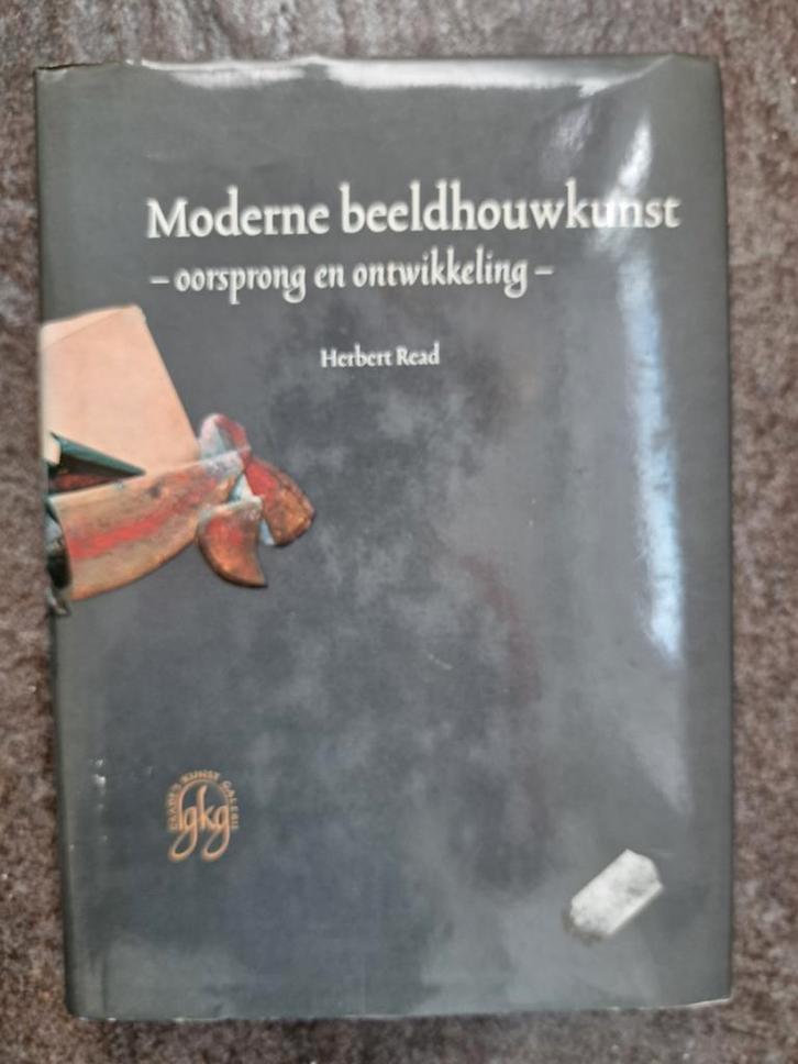 Moderne Beeldhouwkunst - Herbert Read, Boeken, Kunst en Cultuur | Beeldend, Gelezen, Beeldhouwkunst, Ophalen of Verzenden