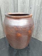 Oude donkerbruine Keulse Pot , vintage , brocante., Antiek en Kunst, Ophalen of Verzenden