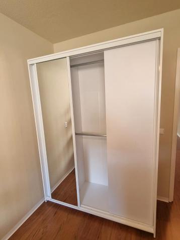 KLEDINGKAST MET TRANSPORT EN MONTAGE - afbeelding 7