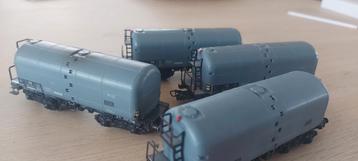 4 Märklin DB olietankwagens artikelnummer 4621 beschikbaar voor biedingen