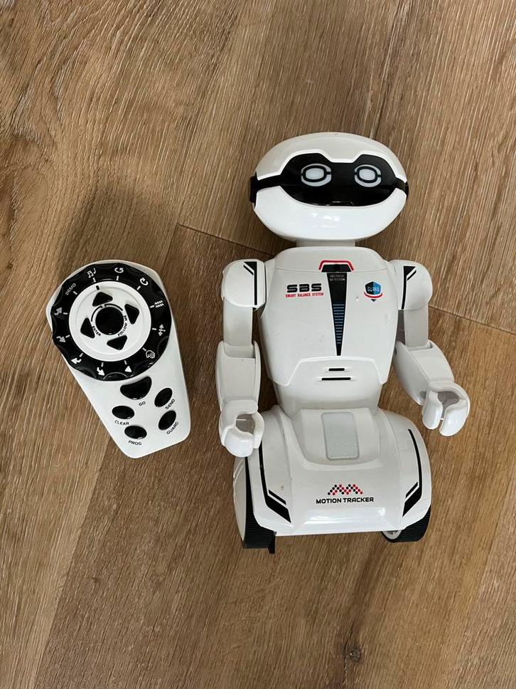 Silverlit MacroBot Robot - Programmeerbaar!, Kinderen en Baby's, Speelgoed | Overig, Gebruikt, Jongen of Meisje, Ophalen of Verzenden