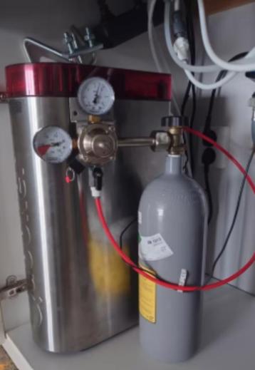 Quooker Cube CB 2.0 nieuw met aansluiting voor grote flessen beschikbaar voor biedingen