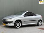 Peugeot 206 CC 2.0 Sport|Cabrio Hardtop|Leder|NAP|APK, Auto's, Peugeot, 136 pk, Gebruikt, Zwart, 4 cilinders