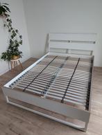 Bed (160 x 200 cm) met lattenbodem, Huis en Inrichting, Ophalen, Gebruikt, Wit, Tweepersoons