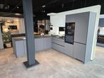 Showroom keuken Kvik Prato Grey in prijs verlaagd!!, Ophalen, Hoekkeuken, Nieuw, Kunststof