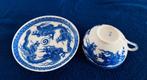 Kop & Schotel draak Flaming Pearl Japans Blauw Wit servies, Antiek en Kunst, Ophalen