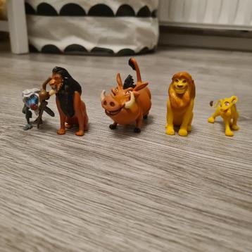 5 Lion King Figuurtjes, 3 Puzzels, 2 boekjes en 1 memory beschikbaar voor biedingen