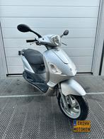 Piaggio fly 125cc 4T (vespa) skr zip tph runner 172cc 50cc, Ophalen of Verzenden