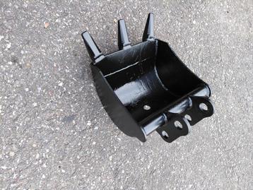 Graafbak sleuvenbak voor minikraan beschikbaar voor biedingen