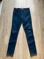 Levi's 311 Shaping Skinny Jeans Maat 29, Ophalen of Verzenden, Zo goed als nieuw, Blauw, W28 - W29 (confectie 36)