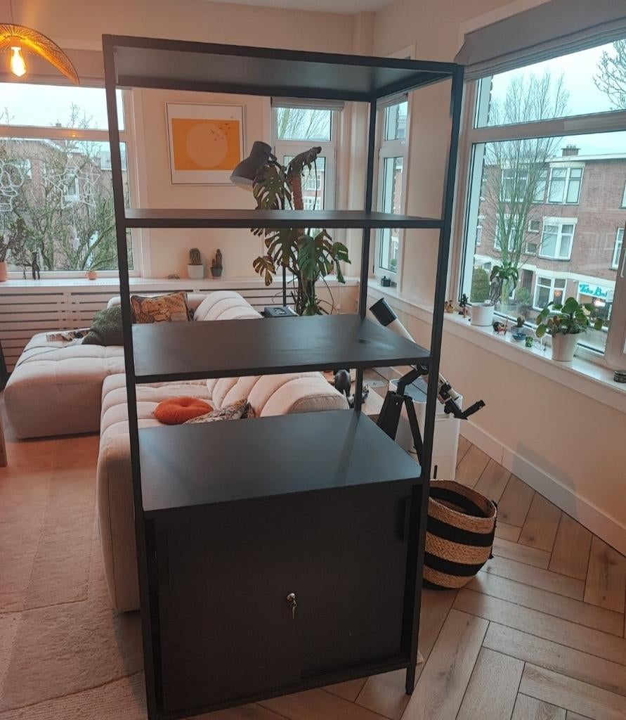 Ikea Trotten Kast - Zwart, Ophalen, Met deur(en), 50 tot 100 cm, Zo goed als nieuw