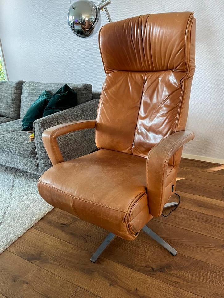 Prominent Stockholm Sta Op Stoel / Relax Fauteuil, Huis en Inrichting, Fauteuils, Zo goed als nieuw, Leer, 50 tot 75 cm, Minder dan 75 cm