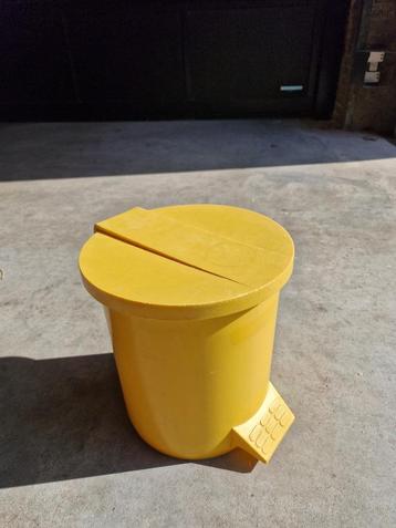 Vintage Curver Plastic prullenbak  beschikbaar voor biedingen