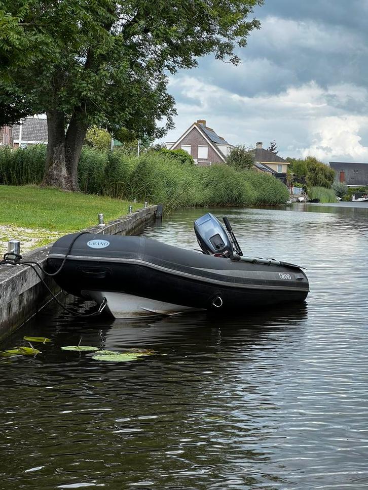 Grand 330 + Yamha 15 pk 2 takt, Watersport en Boten, Rubberboten, Gebruikt, Overige merken, Overige materialen, Minder dan 70 pk