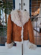 Vintage jaren '70 lammy coat in zeer goede staat, maat 40., Kleding | Dames, Jassen | Winter, Maat 38/40 (M), Bruin, Ophalen of Verzenden