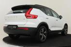 Volvo XC40 T2 AUT. R-DESIGN -360°CAM|KEYLESS|ADAP.CRUISE|CL, 12 maanden, Gebruikt, Euro 6, Leder en Stof