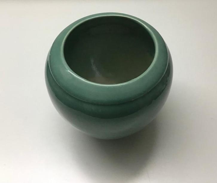 Nette gebruikte keramiek vaas, Huis en Inrichting, Woonaccessoires | Vazen, Zo goed als nieuw, Groen, Minder dan 50 cm, Aardewerk of Porselein