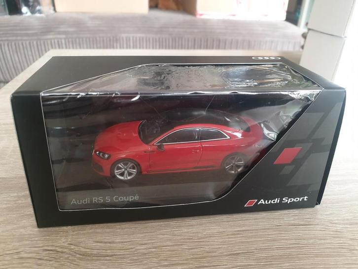 Audi RS 5 Coupe Misano rood 1:43 ( Spark), Hobby en Vrije tijd, Modelauto's | 1:43, Nieuw, Auto, Overige merken, Ophalen of Verzenden