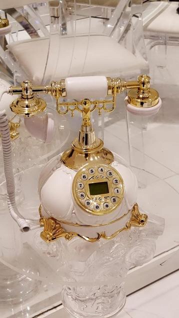 Prachtig  wit met goud  huis telefoon 
