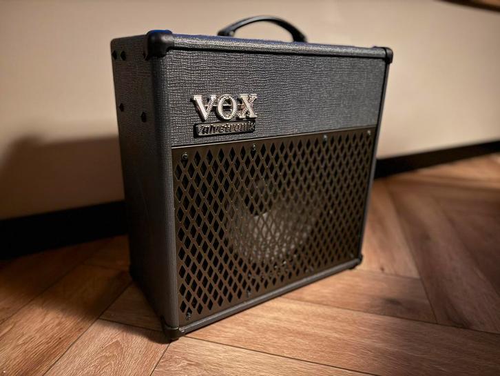 VOX AD30VT-XL versterker in nieuwstaat., Muziek en Instrumenten, Versterkers | Bas en Gitaar, Zo goed als nieuw, Minder dan 50 watt